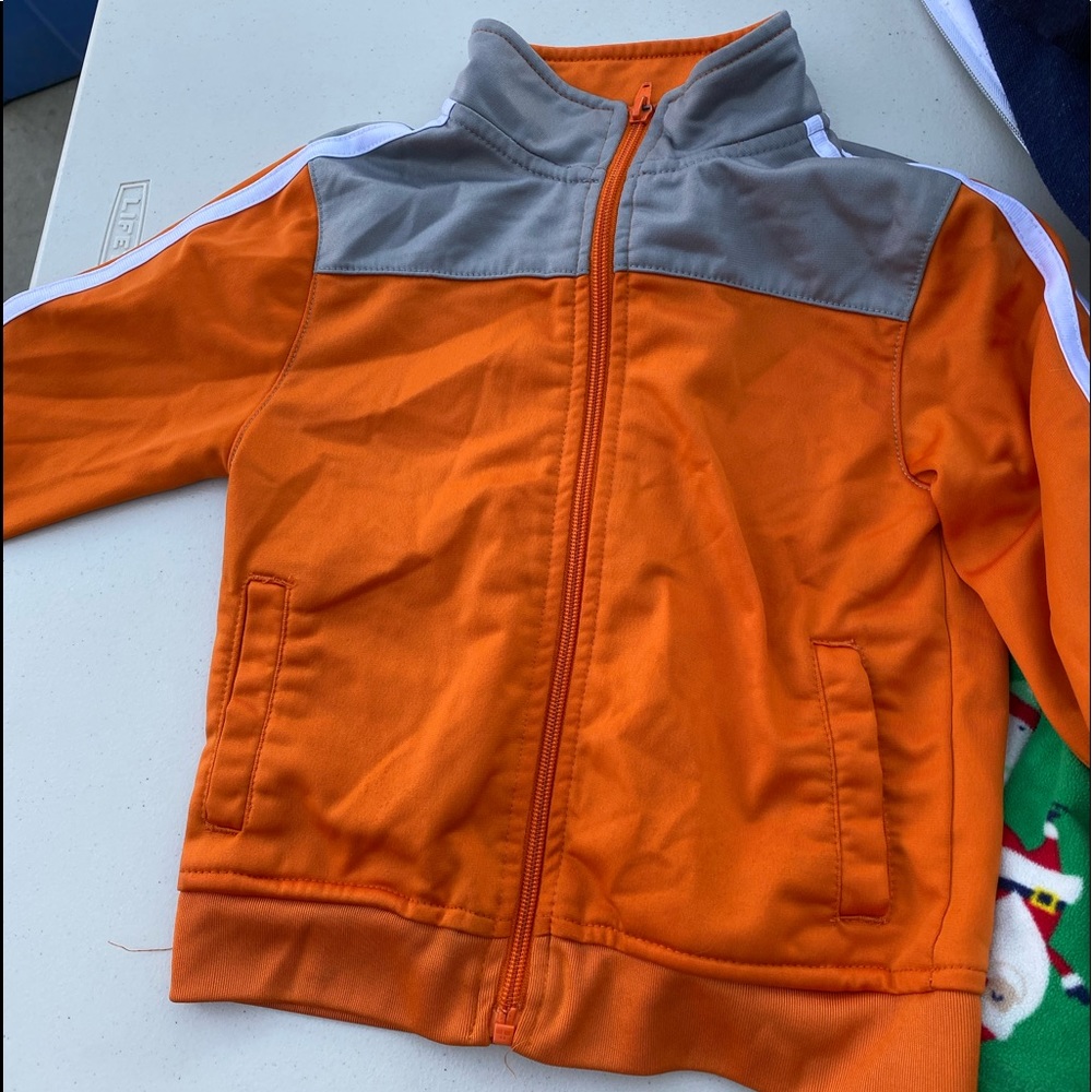 4t sweater